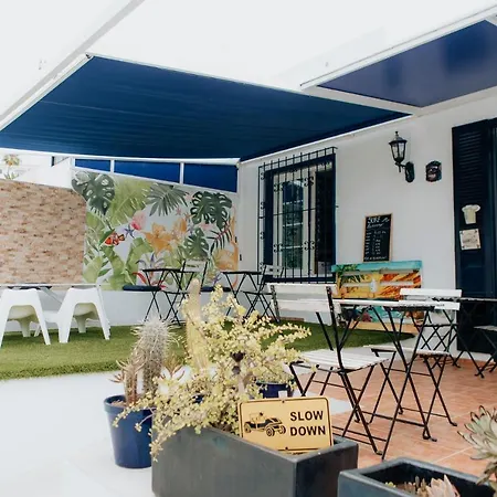 Endless Summer House (adults Only) Hostal