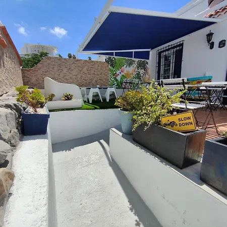 Hostal Endless Summer House (adults Only)