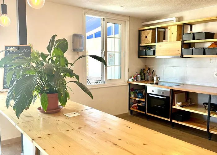 Hostal Endless Summer House (adults Only)