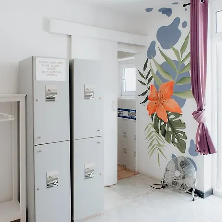 Endless Summer House (adults Only) Hostel *