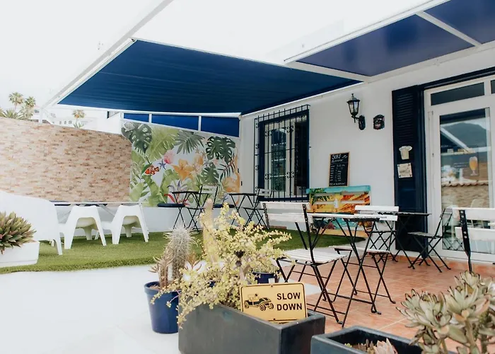 Endless Summer House (adults Only) Vandrarhem